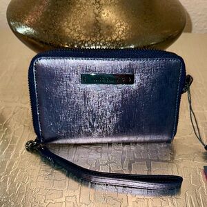 NWT Vince Camuto iridescent metallic wallet